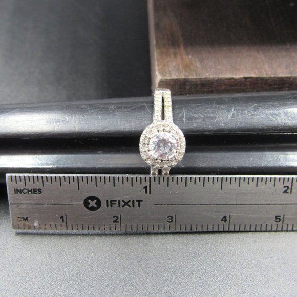 Size 7 Sterling Clear CZ With CZ Accents Band Ring - Picture 7 of 8
